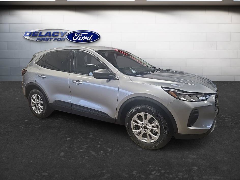 Used 2023 Ford Escape Active AWD/4WD image 10