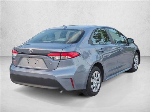 Certified 2024 Toyota Corolla LE FWD image 5