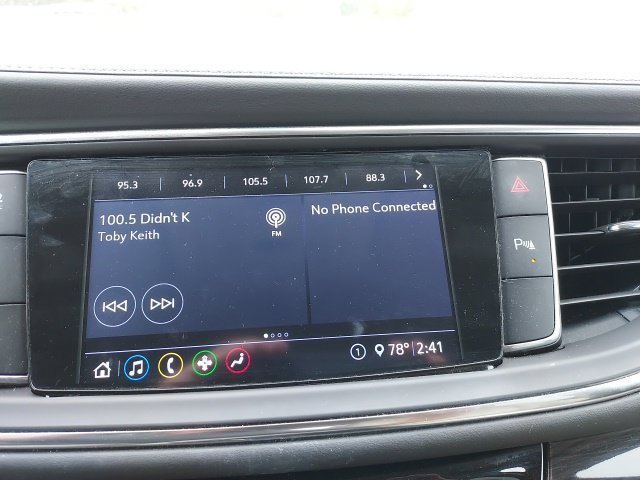 Used 2020 Buick Enclave Essence FWD image 14