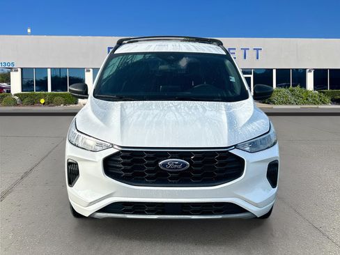 Certified 2023 Ford Escape ST-Line w/ Cold Weather Package FWD image 2