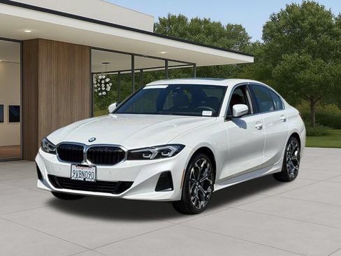 Used 2026 BMW 330i Sedan w/ Premium Package RWD image 2