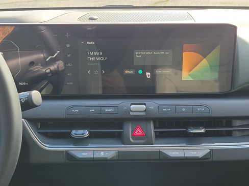 Used 2025 Kia K4 EX FWD image 25