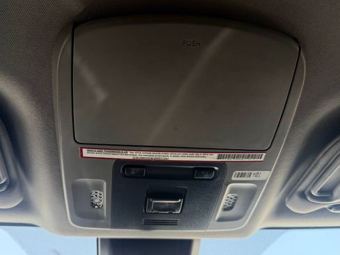 Used 2021 Toyota Camry SE FWD image 37