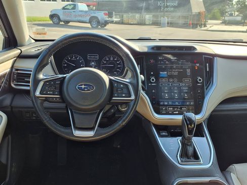 Used 2023 Subaru Outback Limited XT AWD/4WD image 5