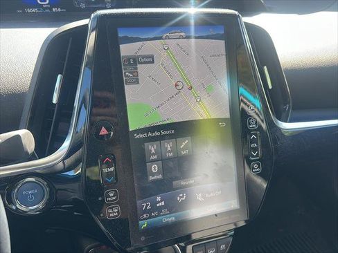 Certified 2022 Toyota Prius Prime XLE FWD image 11