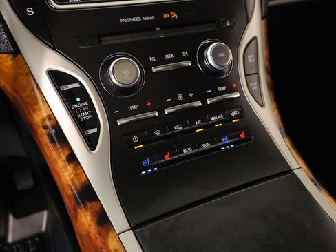 Used 2018 Lincoln MKX Reserve w/ Luxury Package AWD/4WD image 8