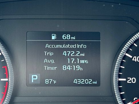 Certified 2022 Kia Telluride EX w/ EX Premium Package FWD image 21