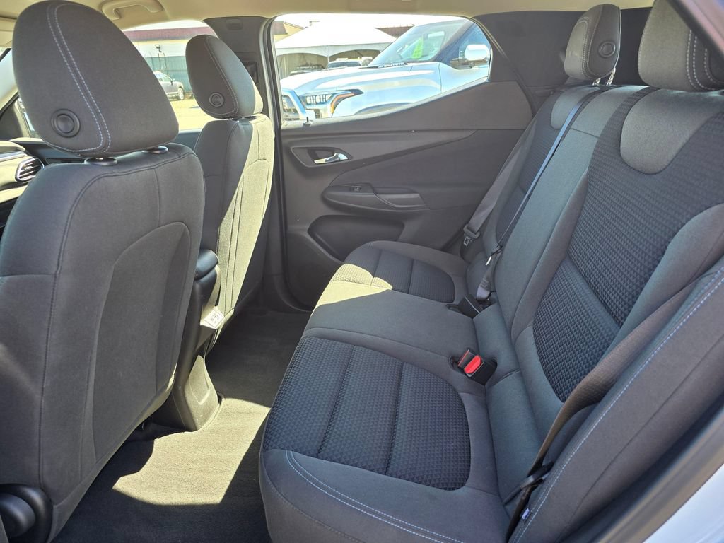 Used 2022 Chevrolet Bolt EUV LT w/ Driver Confidence Package FWD image 16