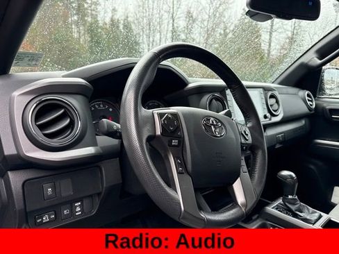 Used 2023 Toyota Tacoma TRD Sport image 13