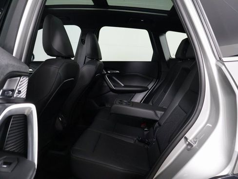 Used 2024 BMW X1 xDrive28i w/ Technology Package image 11