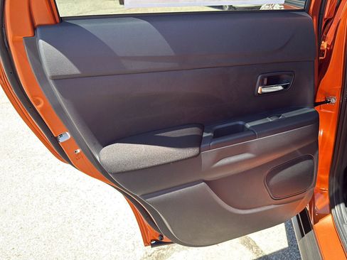 New 2026 Mitsubishi Outlander Sport LE AWD/4WD image 27