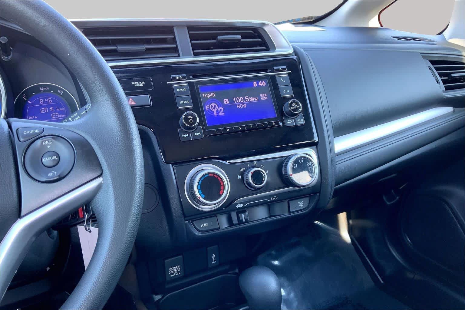 Used 2019 Honda Fit LX image 6
