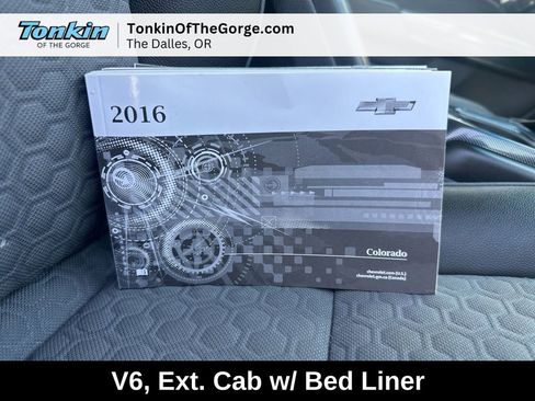 Used 2016 Chevrolet Colorado Z71 AWD/4WD image 22