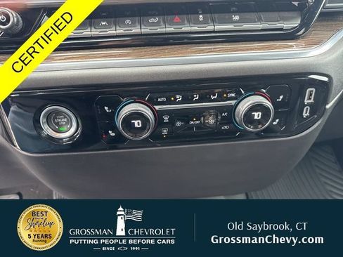 Used 2024 Chevrolet Silverado 1500 LT AWD/4WD image 15