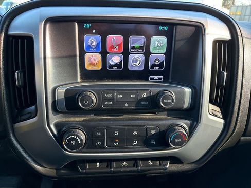 Used 2017 GMC Sierra 2500 SLE image 10