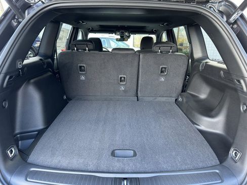 New 2025 Jeep Grand Cherokee Laredo X w/ Luxury Tech Group I image 11