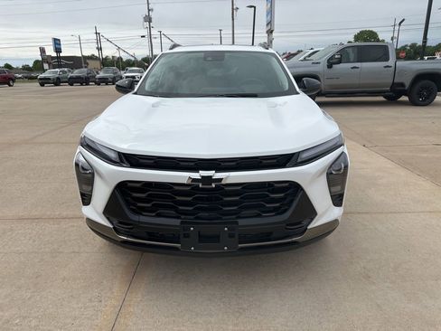 New 2026 Chevrolet Trax ACTIV FWD image 25