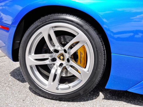 Used 2006 Lamborghini Murcielago Roadster AWD/4WD image 29