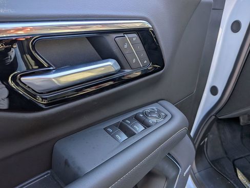 Certified 2026 Chevrolet Tahoe Premier w/ Sun And Tow Package image 12