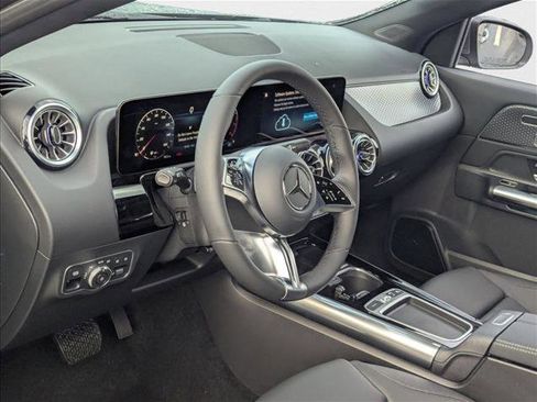 New 2026 Mercedes-Benz GLA 250 image 3