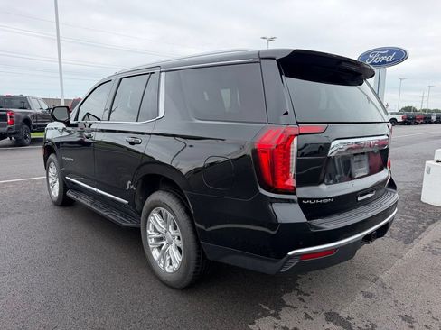 Used 2023 GMC Yukon SLT AWD/4WD image 7