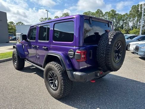 Used 2026 Jeep Wrangler Unlimited Rubicon AWD/4WD image 9