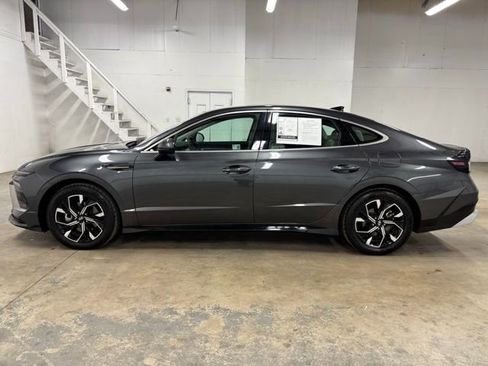 Used 2025 Hyundai Sonata SEL image 4