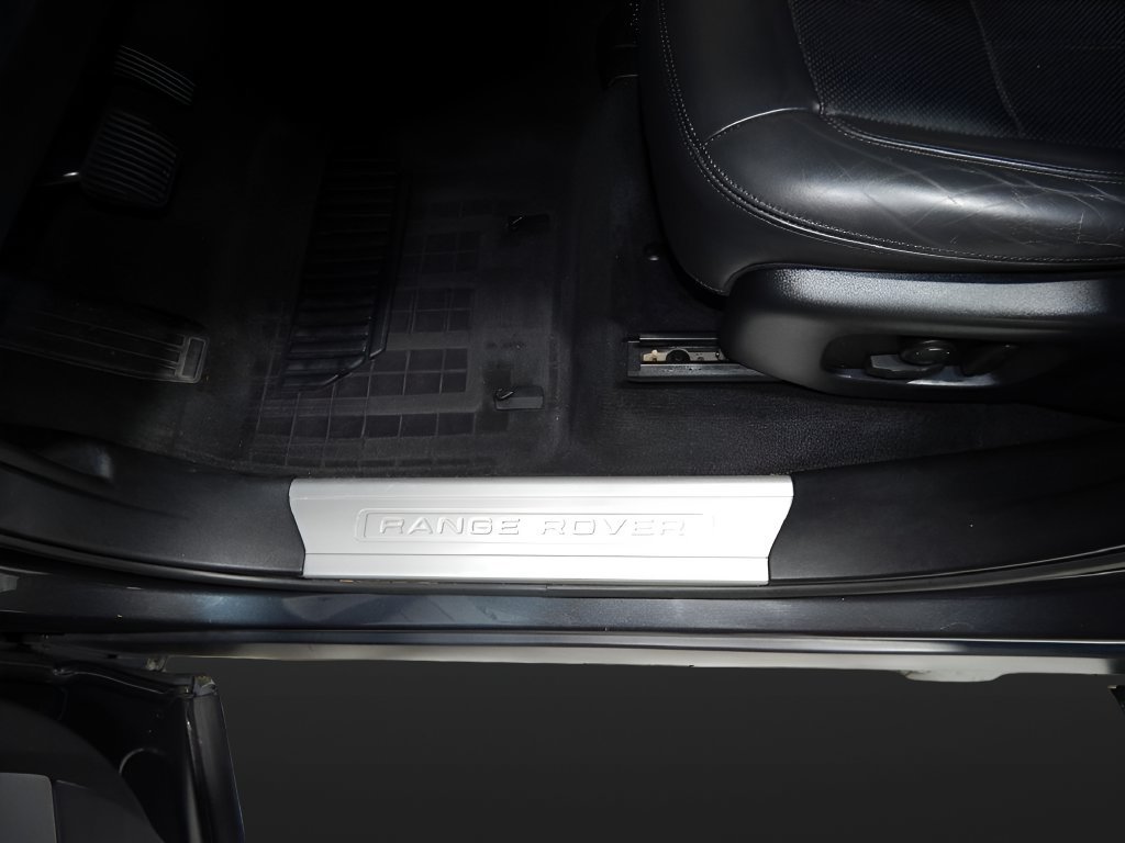 Used 2020 Land Rover Range Rover HSE AWD/4WD image 11