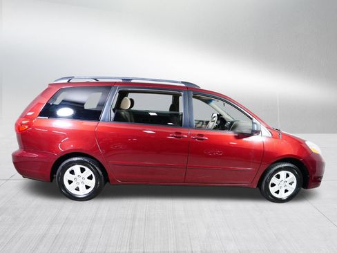 Used 2006 Toyota Sienna LE FWD image 8
