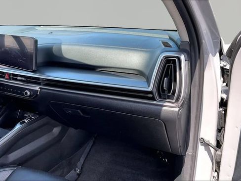 Used 2025 Kia Sorento EX w/ Panoramic Sunroof Package AWD/4WD image 19