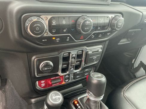 Used 2023 Jeep Wrangler Unlimited Rubicon 392 w/ Dual Top Group image 24