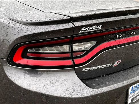 Used 2019 Dodge Charger SXT w/ Cold Weather Package AWD/4WD image 28