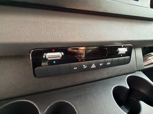 Used 2021 Mercedes-Benz Sprinter 144 Cargo image 14