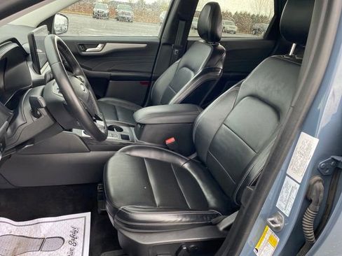Used 2023 Ford Escape Platinum image 15