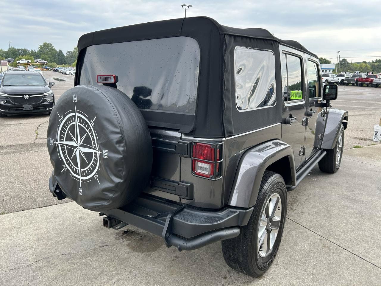 Used 2018 Jeep Wrangler Unlimited Sport AWD/4WD image 5