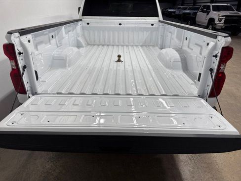 Used 2023 Chevrolet Silverado 2500 W/T w/ WT Convenience Package image 8