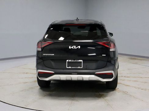 Used 2023 Kia Sportage LX AWD/4WD image 10