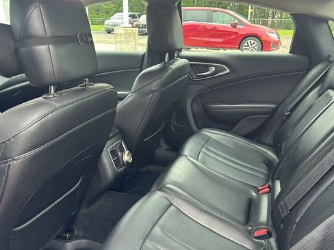 Used 2015 Chrysler 200 C w/ Navigation & Sound Group I FWD image 15