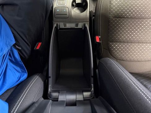 Used 2023 Ford Escape Active AWD/4WD image 38