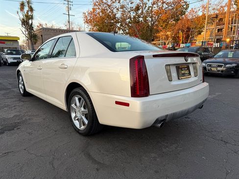 Used 2007 Cadillac STS w/ Preferred Equipment Group image 7