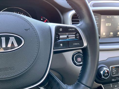 Used 2020 Kia Sorento EX image 24