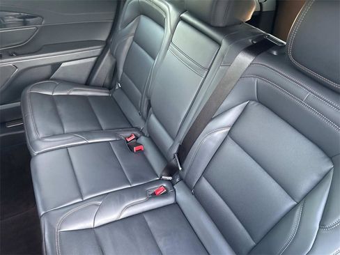 Used 2024 Lincoln Nautilus Premier w/ Jet Appearance Package image 12