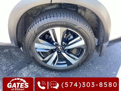 Used 2023 Nissan Rogue Platinum w/ Platinum Premium Package AWD/4WD image 37