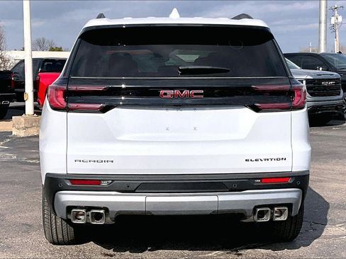 New 2026 GMC Acadia Elevation FWD image 4