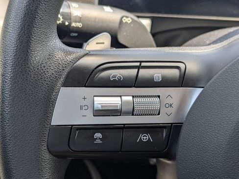 Used 2025 Hyundai Sonata SEL FWD image 23