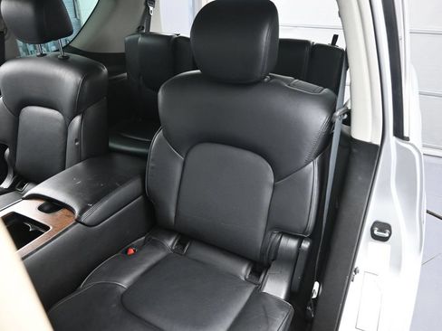 Used 2023 Nissan Armada SL w/ Captain's Chairs Package RWD image 16