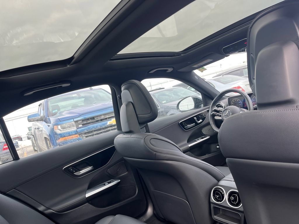 Certified 2025 Mercedes-Benz C 300 4MATIC Sedan image 18