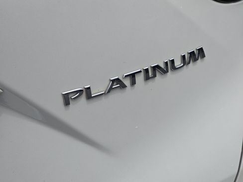 Used 2023 Nissan Murano Platinum w/ Cargo Package FWD image 21
