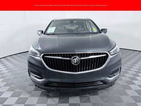 Used 2019 Buick Enclave Essence image 3