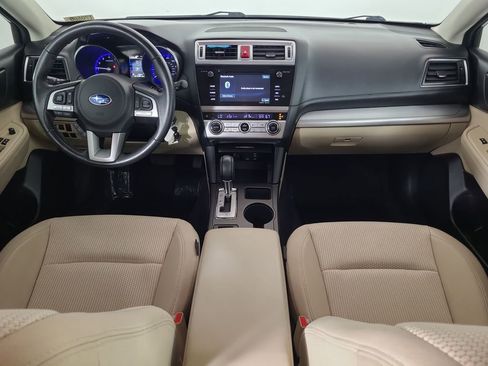 Used 2017 Subaru Outback 2.5i Premium AWD/4WD image 21